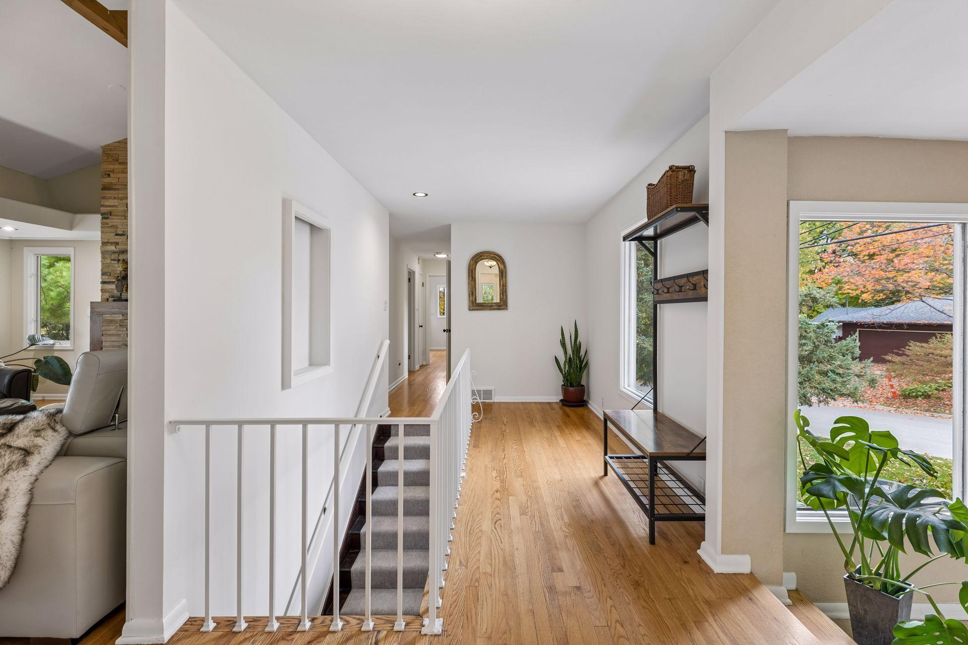 Incredible oak hardwood floors