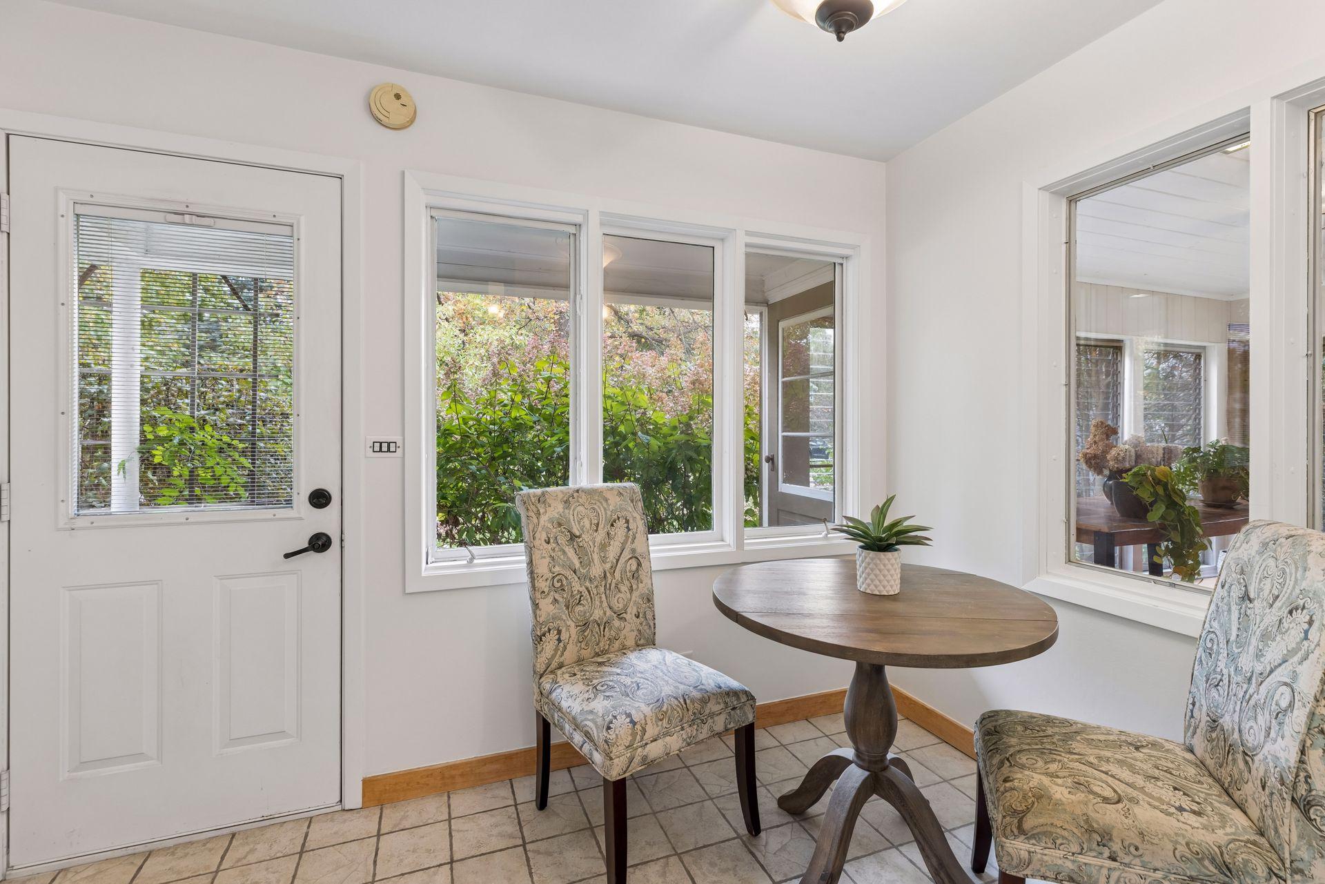 Breakfast nook gives access to the beautiful outdoors