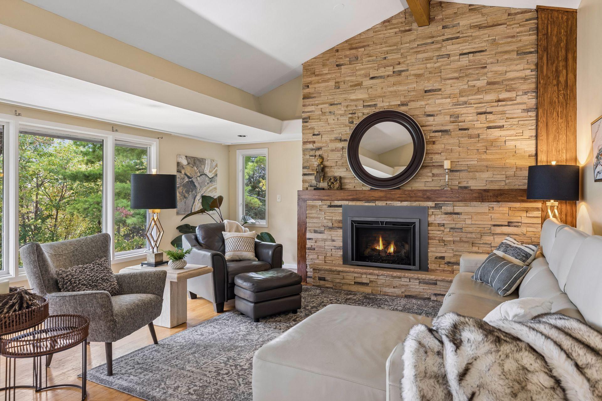 Large living room is great for gatherings