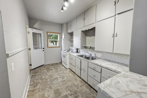 413 4th Street NE, Little Falls, MN 56345