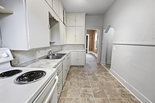 413 4th Street NE, Little Falls, MN 56345
