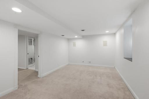 #1 Lower Level With Egress Window