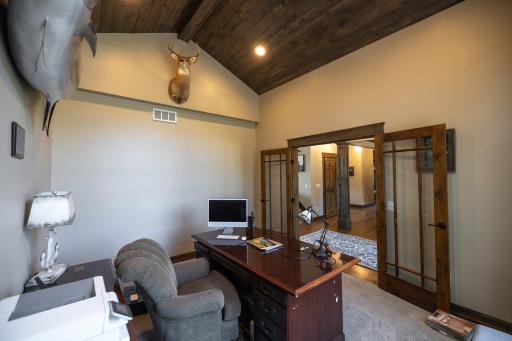 8494 320th Street Way, Cannon Falls, MN 55009