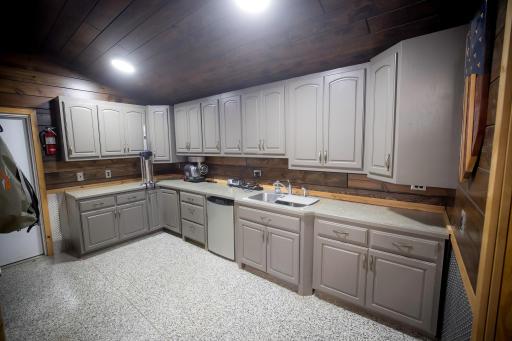 8494 320th Street Way, Cannon Falls, MN 55009