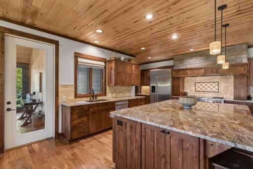 3536 Kelvin Court N, Lake Elmo, MN 55042
