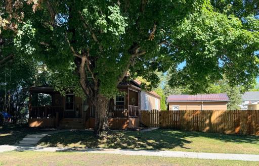 509 5th Street NE, Fosston, MN 56542