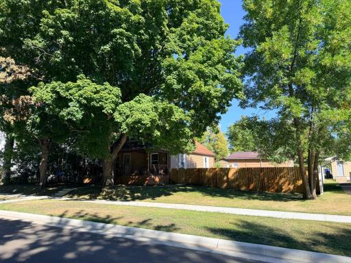 509 5th Street NE, Fosston, MN 56542