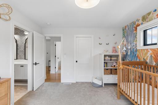 363 Woodlawn Avenue, Saint Paul, MN 55105