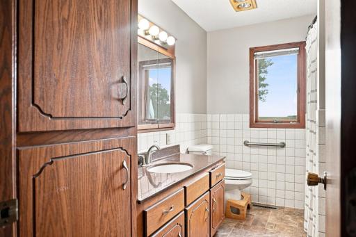 107 Church Street, Melrose, MN 56352