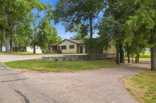 107 Church Street, Melrose, MN 56352