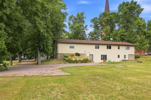 107 Church Street, Melrose, MN 56352