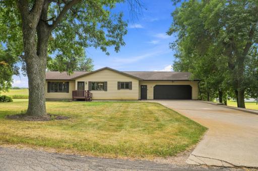 107 Church Street, Melrose, MN 56352