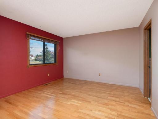7555 Wedgewood Way N, Maple Grove, MN 55311