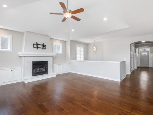 3936 Painted Sky Trail, Chaska, MN 55318