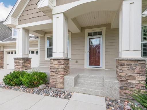 3936 Painted Sky Trail, Chaska, MN 55318