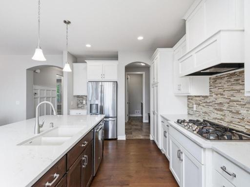 3936 Painted Sky Trail, Chaska, MN 55318