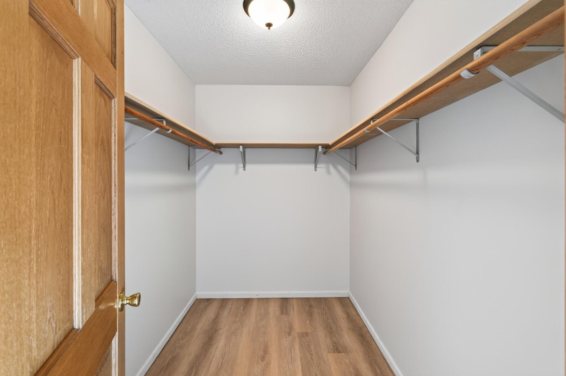 Spacious Walk-In Closet – Plenty of Room for Storage & Organization!
