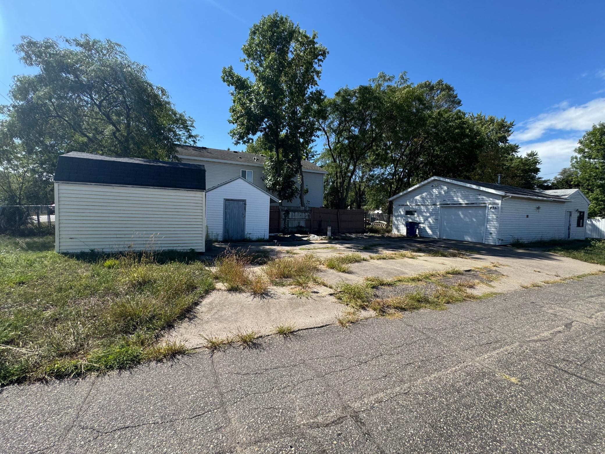 Property photo for 431 37th Avenue N, Saint Cloud, MN 56303