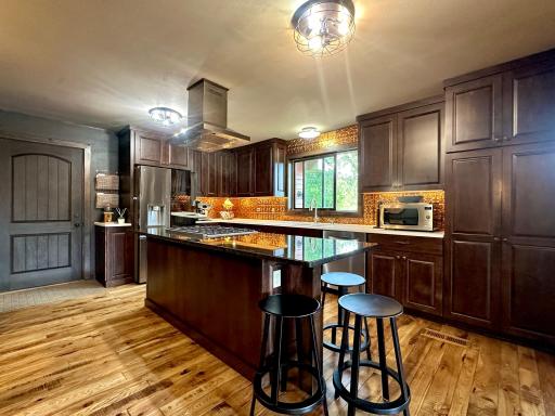The finishes here are GORGEOUS!!! There were no intentions to move, they did top of the line upgrades!
