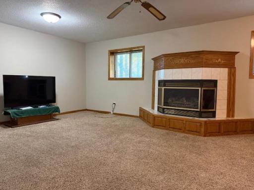 1103 2nd Avenue SE, Barnesville, MN 56514