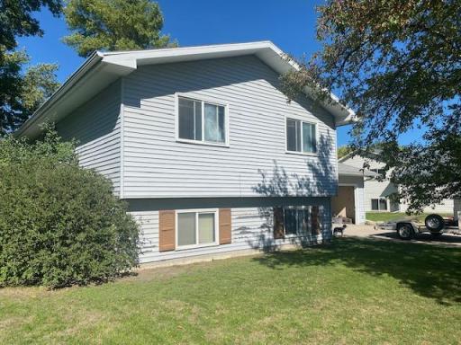 1103 2nd Avenue SE, Barnesville, MN 56514