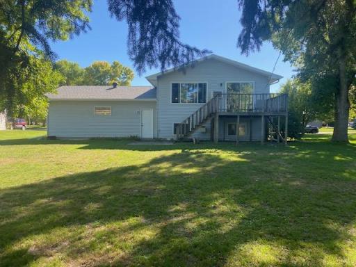 1103 2nd Avenue SE, Barnesville, MN 56514