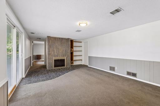 2131 Perry Avenue North - Spacecrafting - 0025.jpg