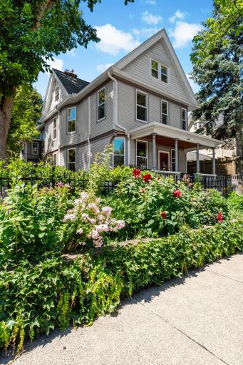 2400 Irving Avenue S, Minneapolis, MN 55405