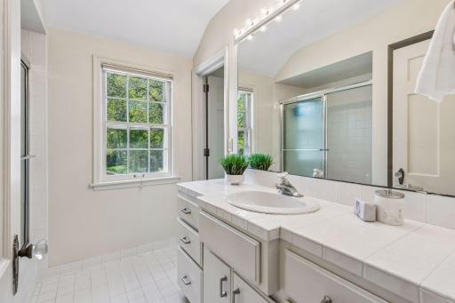 2720 Sunset Boulevard, Minneapolis, MN 55416