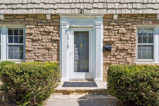 2720 Sunset Boulevard, Minneapolis, MN 55416