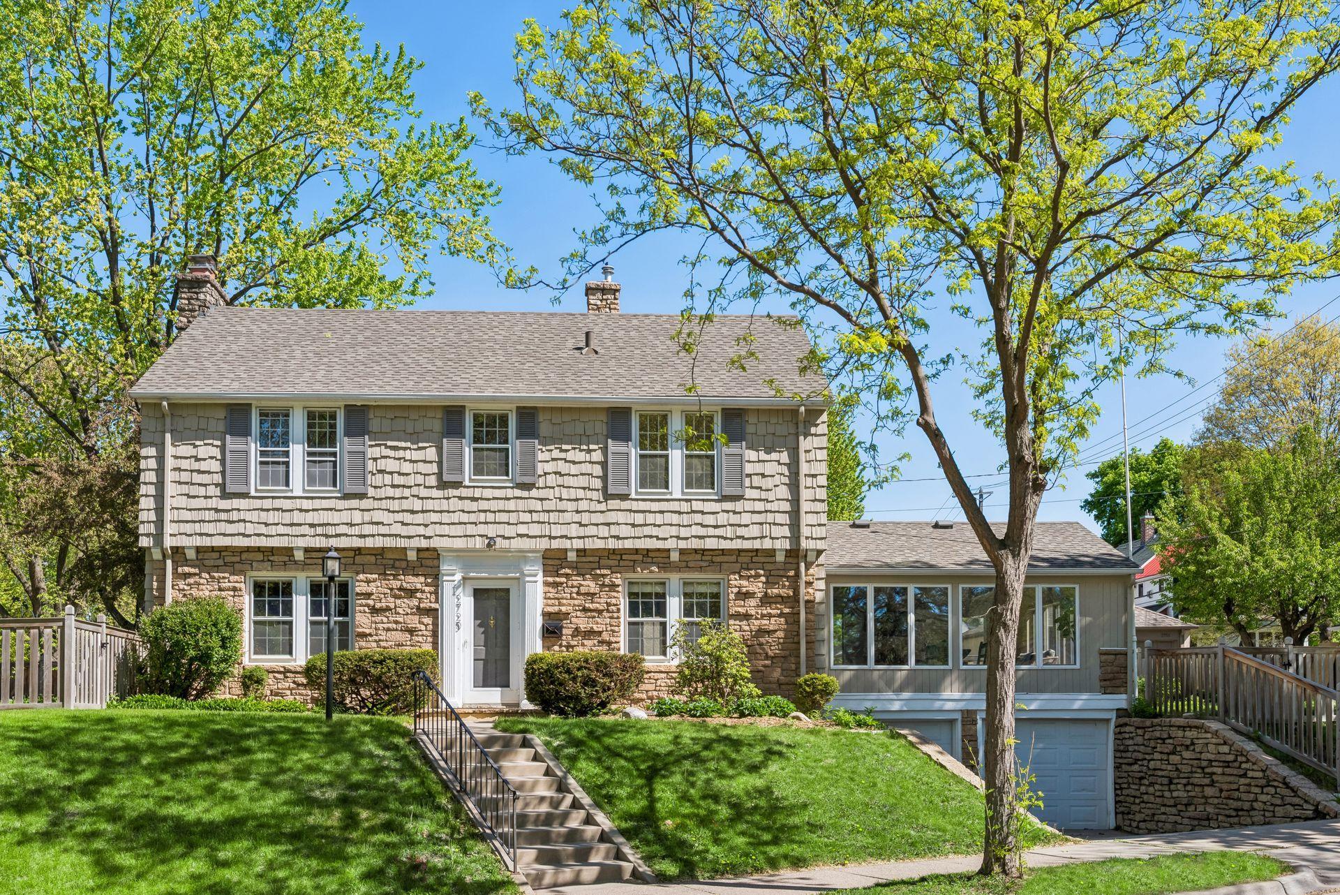 Property photo for 2720 Sunset Boulevard, Minneapolis, MN 55416