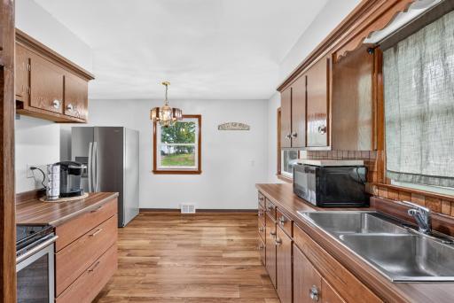 and stainless steel appliances.