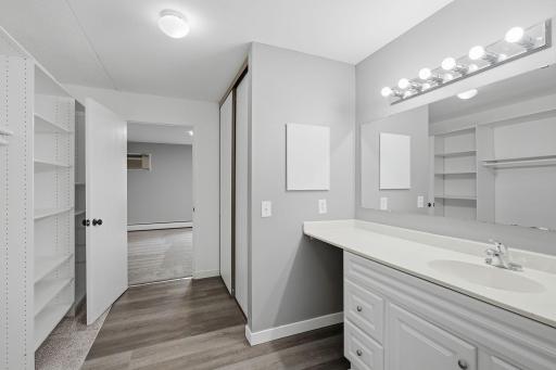 29-web-or-mls-1871_Silver_Bell_Rd_107_Eagan_MN_032.jpg