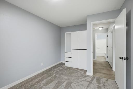 23-web-or-mls-1871_Silver_Bell_Rd_107_Eagan_MN_024.jpg