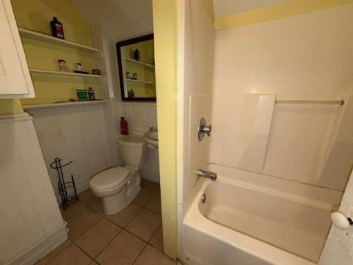 2nd Unit Bath