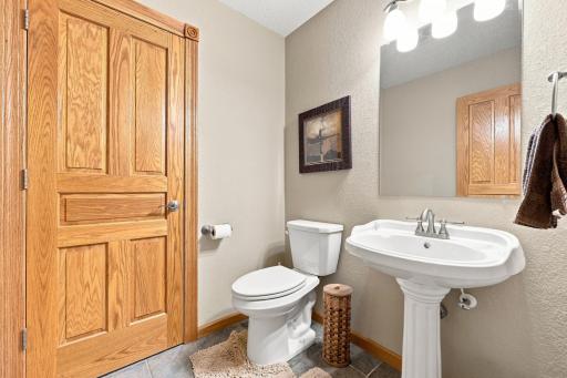 24011 Woodland Lane, Detroit Lakes, MN 56501