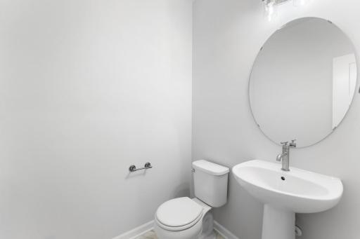 [L151-Z010]Bathroom.1.jpg