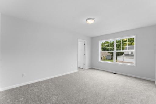 [L151-Z022]Bedroom.1.jpg