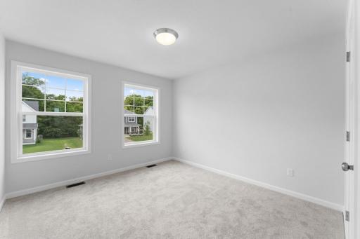 [L151-Z024]Bedroom.3.jpg