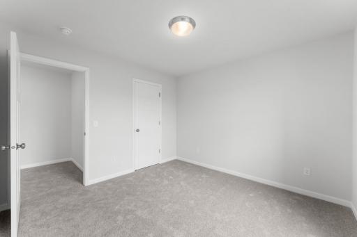 [L151-Z039]Bedroom.8.jpg
