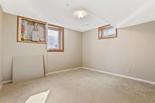 108 18th Avenue N, South Saint Paul, MN 55075