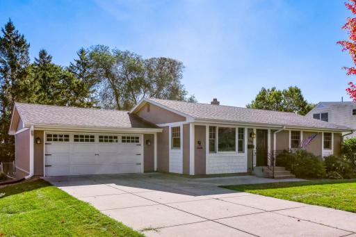 108 18th Avenue N, South Saint Paul, MN 55075