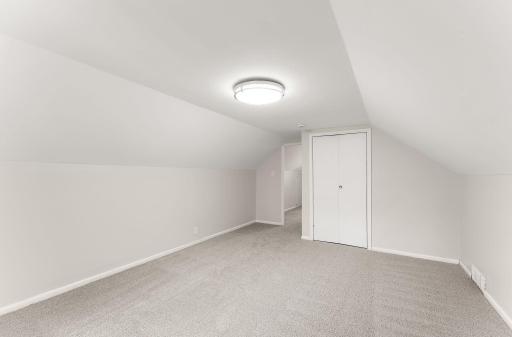1077 Blair Avenue, Saint Paul, MN 55104