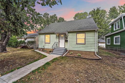 1077 Blair Avenue, Saint Paul, MN 55104