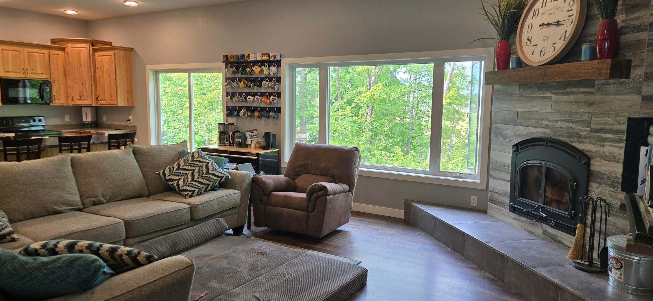 Living Room & Kitchen.jpg