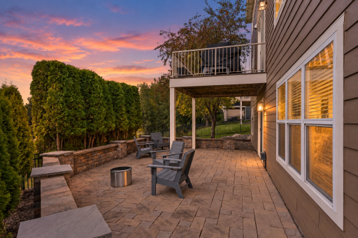 15842 57th Place N, Plymouth, MN 55446