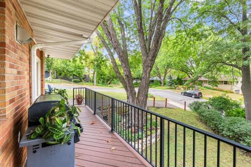 63-web-or-mls-2212-mary-hills-dr.jpg