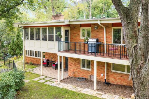 99-web-or-mls-2212-mary-hills-dr.jpg