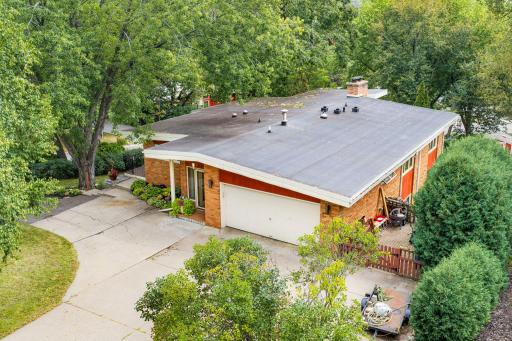 96-web-or-mls-2212-mary-hills-dr.jpg