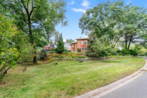 70-web-or-mls-2212-mary-hills-dr.jpg